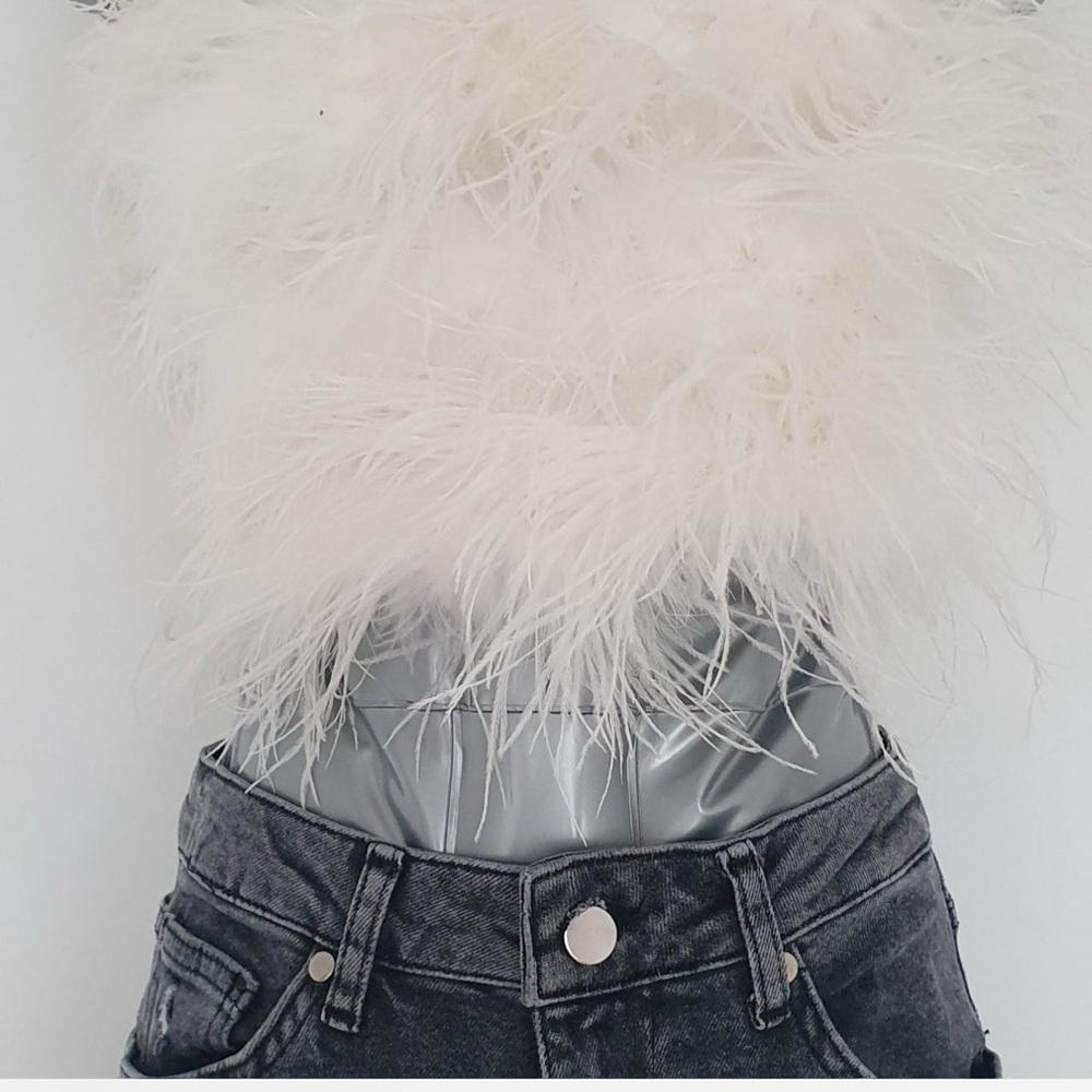 Karen Millen Bardot feather crop top - Picture 2 of 7